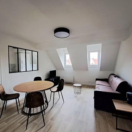 Appartement Centre Historique Avec Parking Inclus Colmar Esterno foto